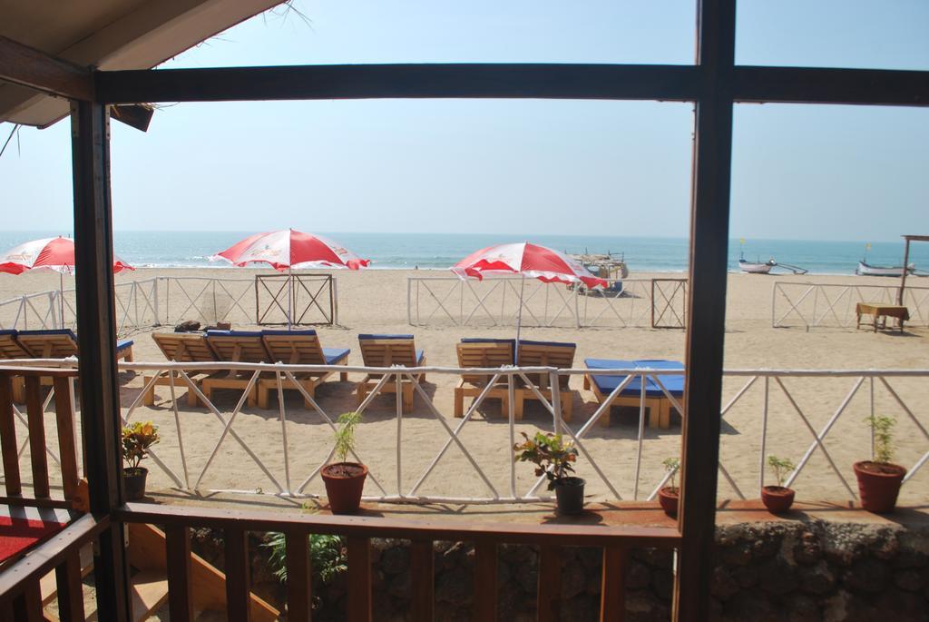 Agonda Beach Bumps Hotel Buitenkant foto