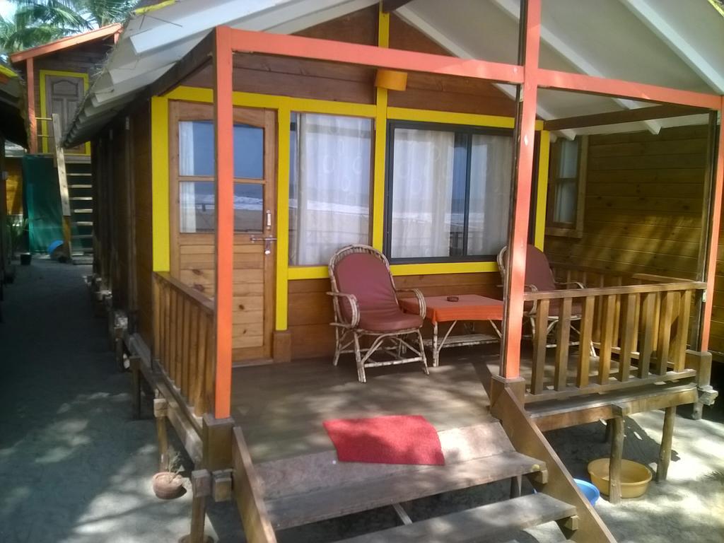 Agonda Beach Bumps Hotel Buitenkant foto